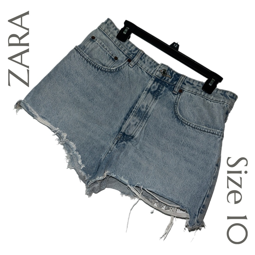 Zara - Distressed High Waisted Denim Shorts - Size 10
